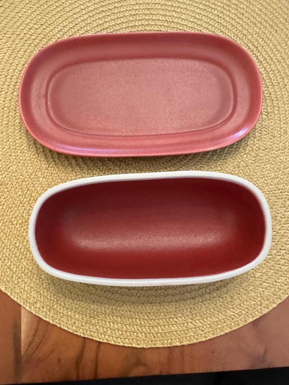 Red Raspberry Noritake Colorwave Ceramic Butter Dish - Picture 3 of 3